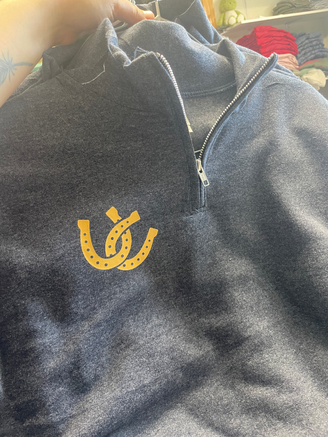 Horseshoes 1/4 Zip